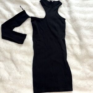 Zara M-L Asymmetrical One Shoulder Dress
